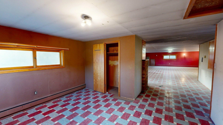 1200 N Madison Street Lexington, Nebraska 68850, 4 Bedroom Bedrooms, ,2 BathroomBathrooms,Residential,For Sale,1200 N Madison Street,20261391
