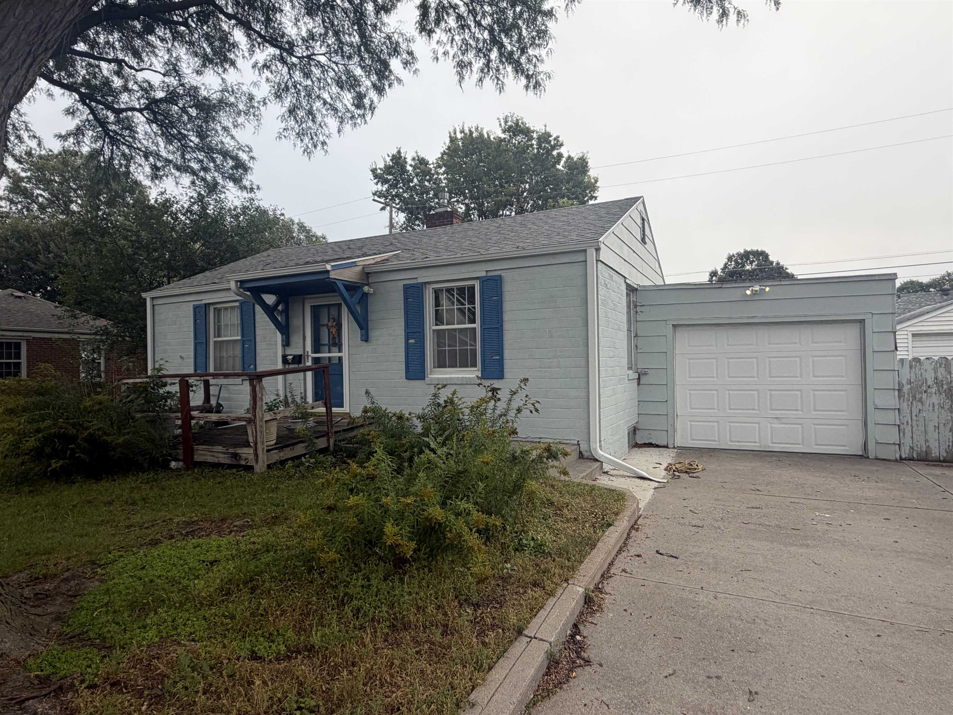 1120 N Saunders Hastings, Nebraska 68901, 2 Bedrooms Bedrooms, ,2 BathroomsBathrooms,Residential,For Sale,1120 N Saunders,20261395