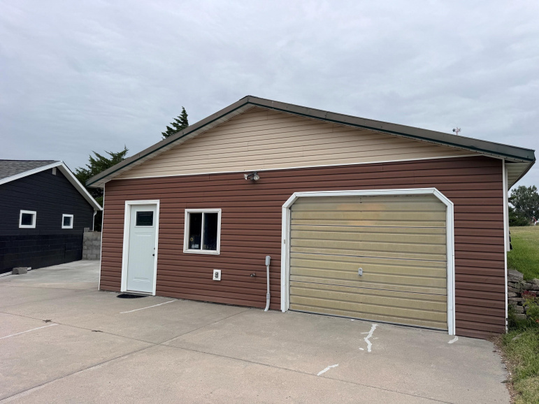 74255 428A Drive Elwood, Nebraska 68937, 2 Bedrooms Bedrooms, ,2 BathroomsBathrooms,Residential,For Sale,74255 428A Drive,20261277