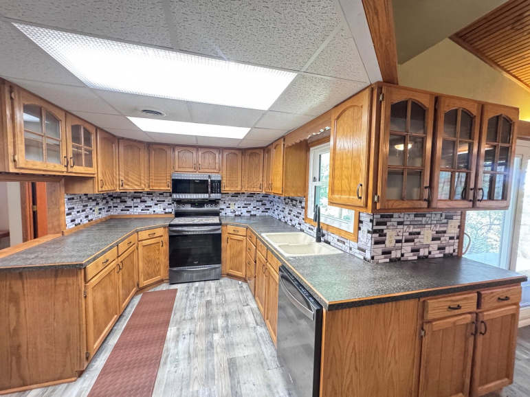 74255 428A Drive Elwood, Nebraska 68937, 2 Bedrooms Bedrooms, ,2 BathroomsBathrooms,Residential,For Sale,74255 428A Drive,20261277
