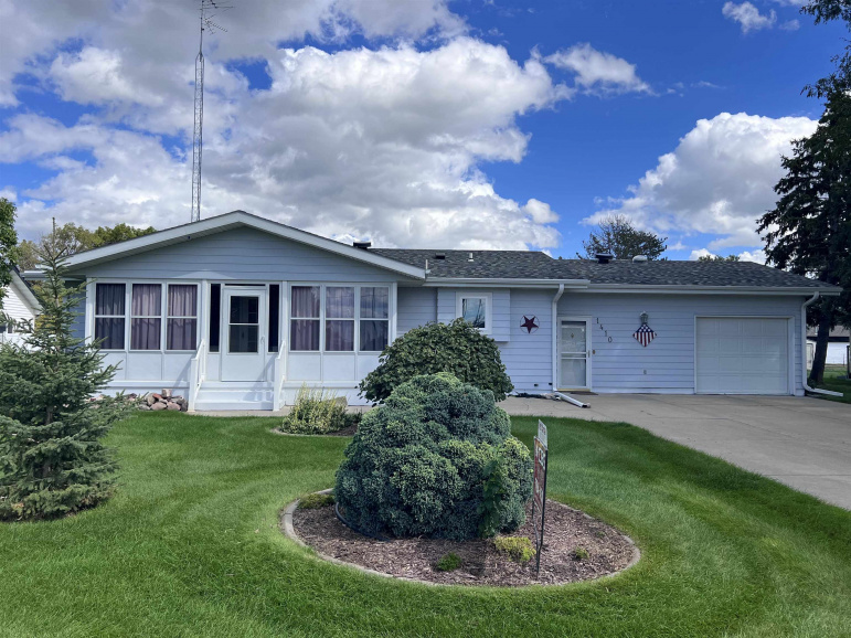 1410 O Street Cozad, Nebraska 69130-0000, 3 Bedrooms Bedrooms, ,3 BathroomsBathrooms,Residential,For Sale,1410 O Street,20261397
