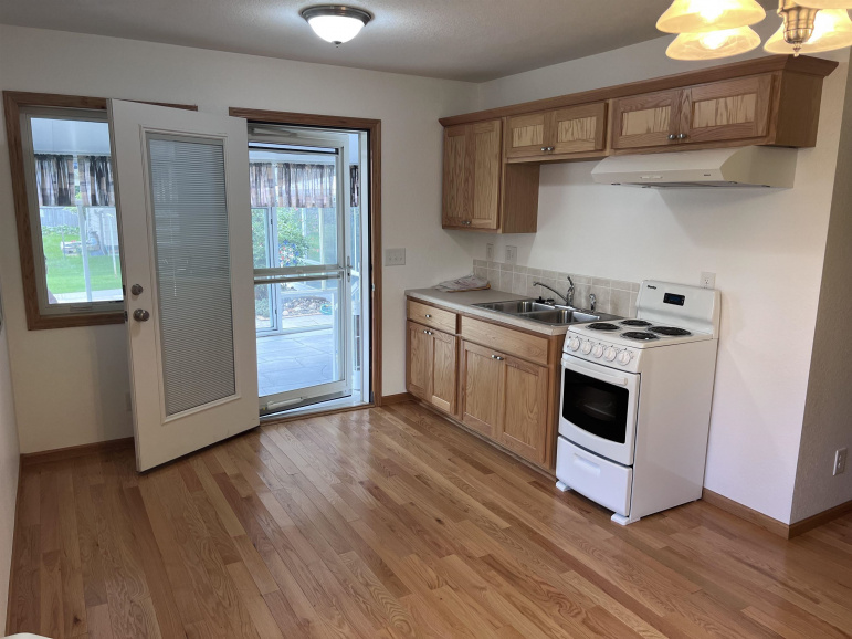 1410 O Street Cozad, Nebraska 69130-0000, 3 Bedrooms Bedrooms, ,3 BathroomsBathrooms,Residential,For Sale,1410 O Street,20261397