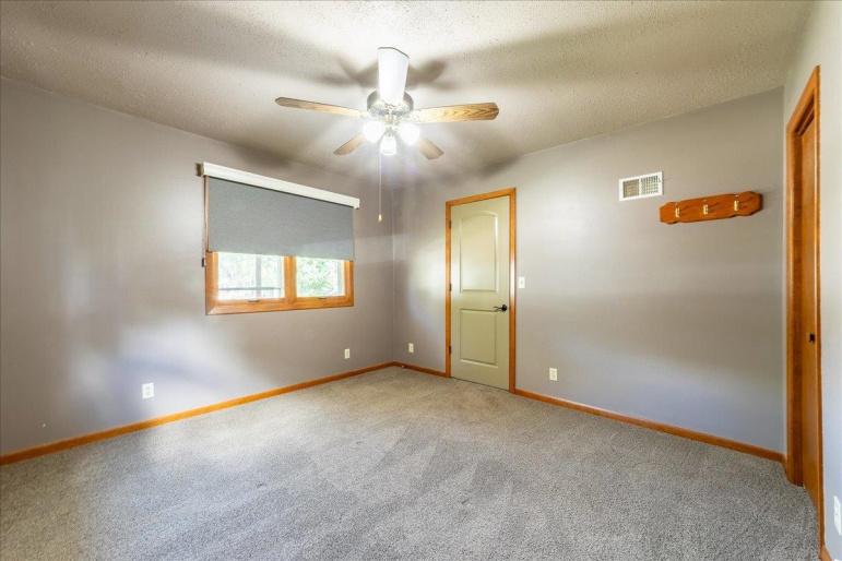 230 E 6th Street Hastings, Nebraska 68901-0000, 4 Bedroom Bedrooms, ,2 BathroomBathrooms,Residential,For Sale,230 E 6th Street,20261396