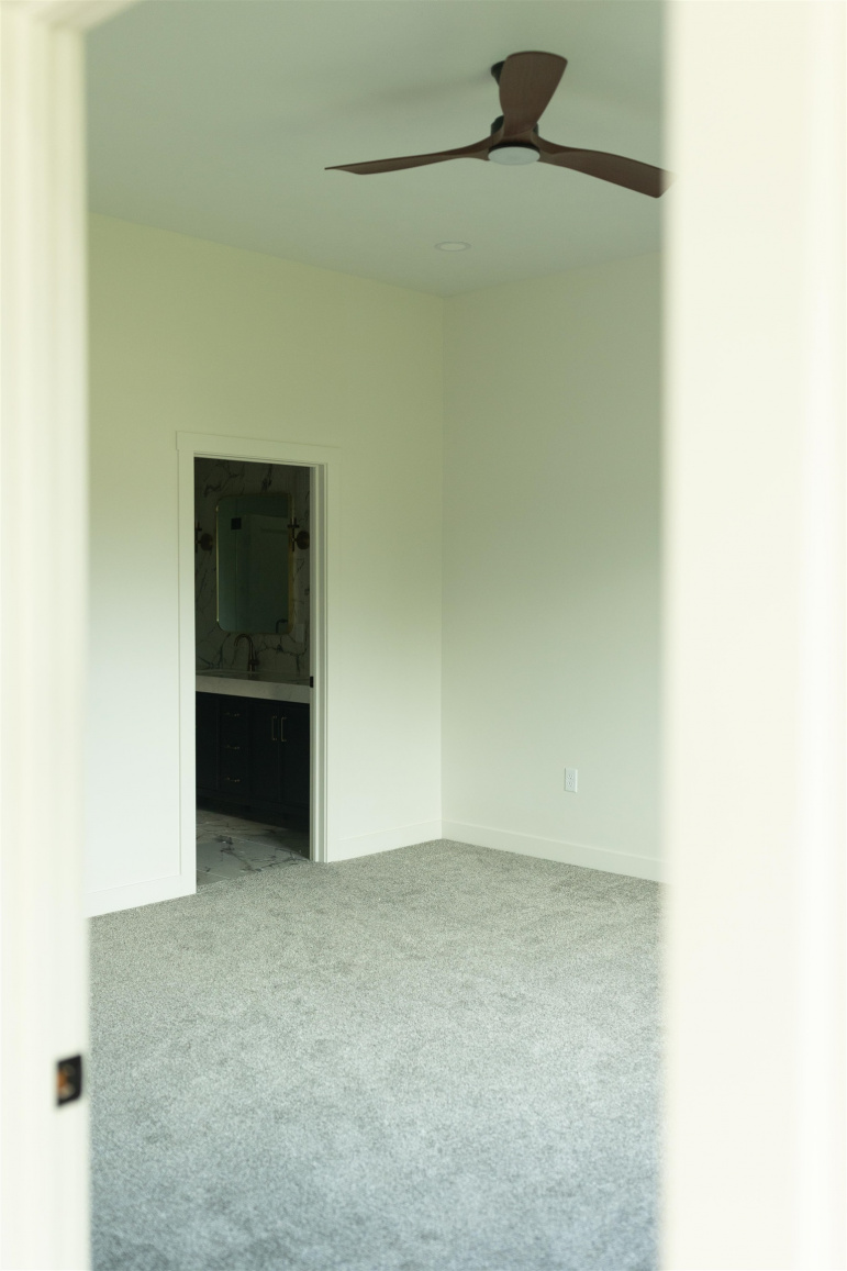 3118 Lakeview Avenue Hastings, Nebraska 68901, 5 Bedroom Bedrooms, ,3 BathroomBathrooms,Residential,For Sale,3118 Lakeview Avenue,20261402