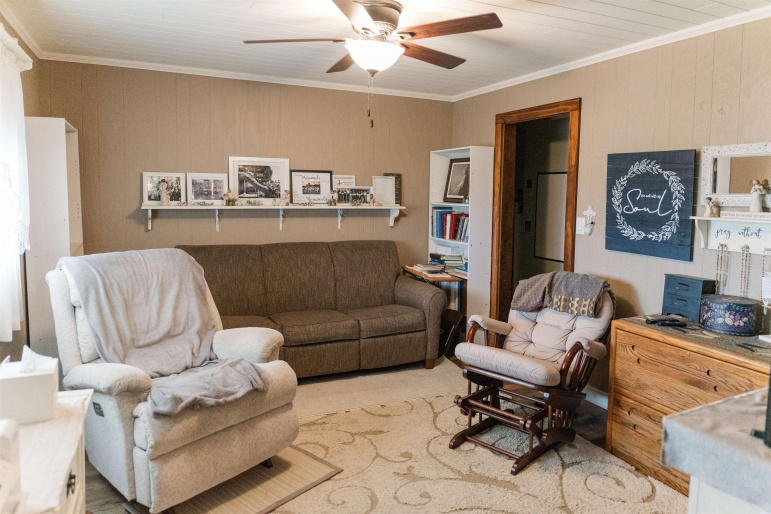 135 N Adams Central Ave Juniata, Nebraska 68955, 5 Bedroom Bedrooms, ,2 BathroomBathrooms,Residential,For Sale,135 N Adams Central Ave,20261399