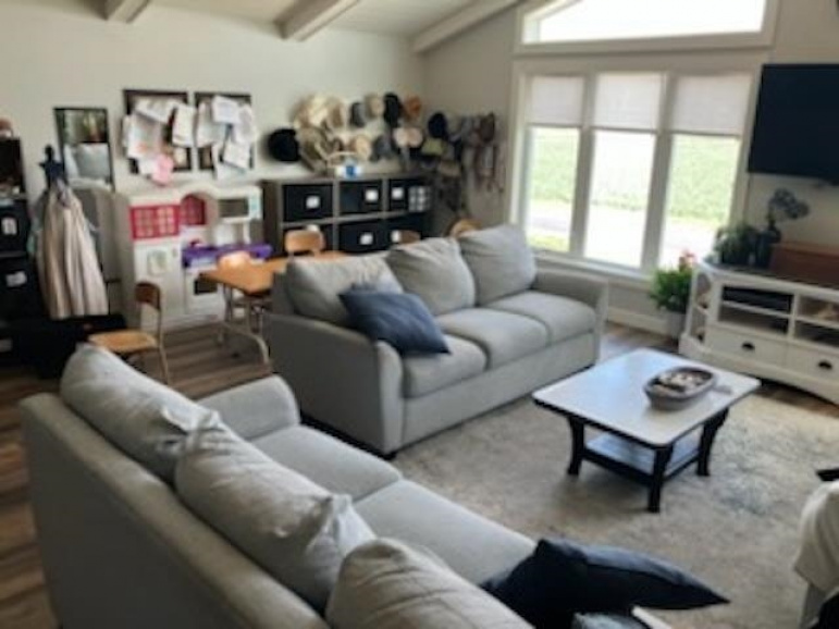 135 N Adams Central Ave Juniata, Nebraska 68955, 5 Bedroom Bedrooms, ,2 BathroomBathrooms,Residential,For Sale,135 N Adams Central Ave,20261399