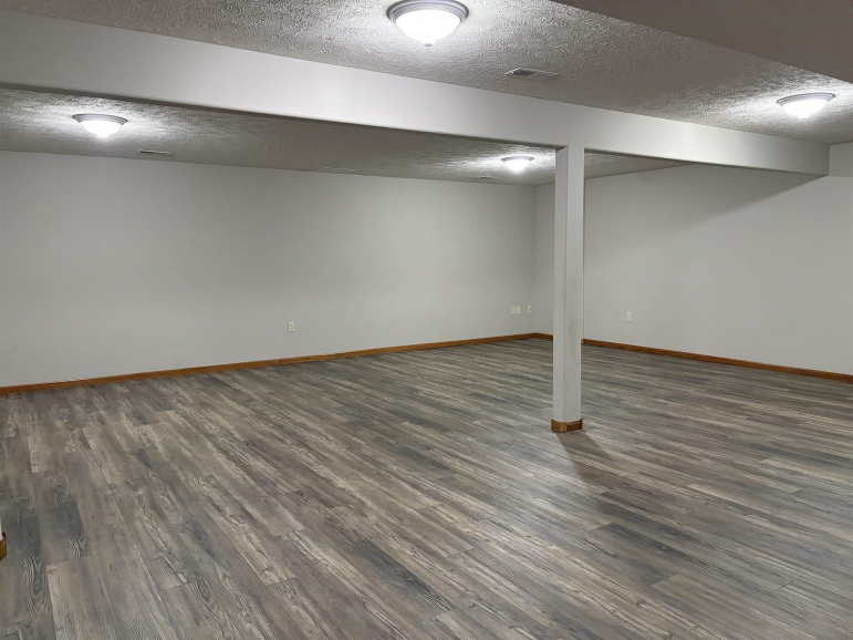 5623 N Avenue Kearney, Nebraska 68847-9999, 3 Bedroom Bedrooms, ,3 BathroomBathrooms,Residential,For Sale,5623 N Avenue,20261406