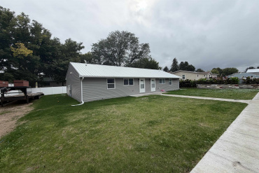612 E 3rd Street Paxton, Nebraska 69155, 4 Bedroom Bedrooms, ,2 BathroomBathrooms,Residential,For Sale,612 E 3rd Street,20261407