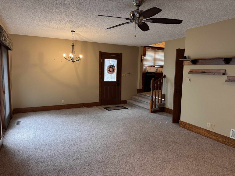 1126 N Minnesota Avenue Hastings, Nebraska 68901, 4 Bedroom Bedrooms, ,3 BathroomBathrooms,Residential,For Sale,1126 N Minnesota Avenue,20261410