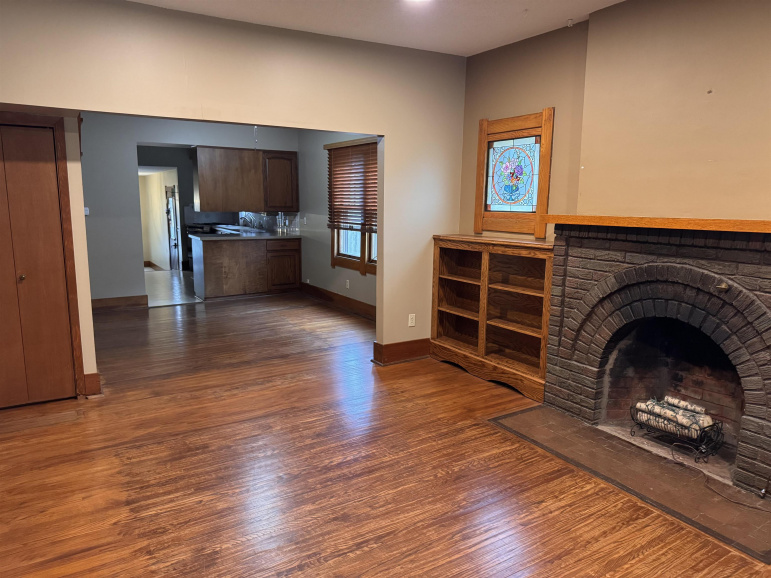 1126 N Minnesota Avenue Hastings, Nebraska 68901, 4 Bedroom Bedrooms, ,3 BathroomBathrooms,Residential,For Sale,1126 N Minnesota Avenue,20261410