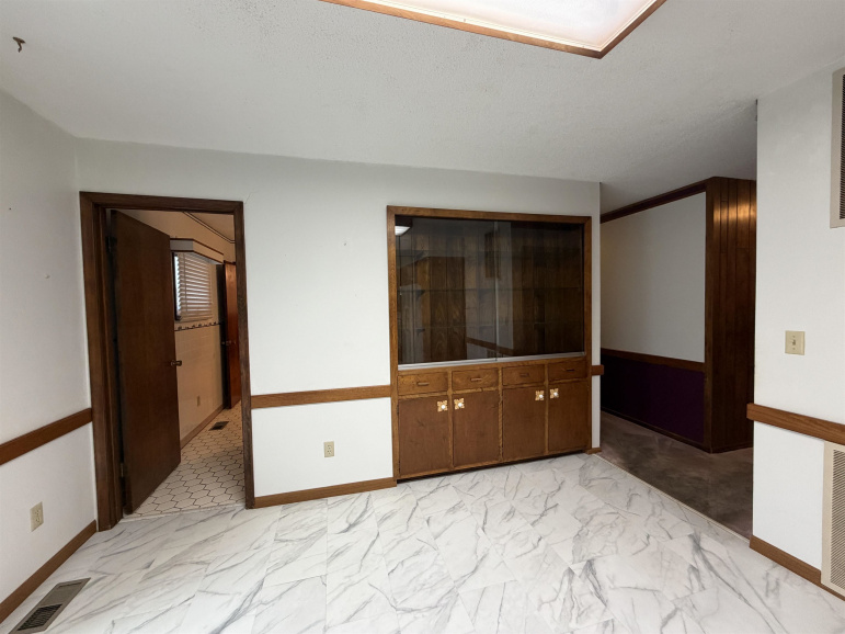 710 S Adams Street Lexington, Nebraska 68850-2511, 3 Bedroom Bedrooms, ,2 BathroomBathrooms,Residential,For Sale,710 S Adams Street,20261415