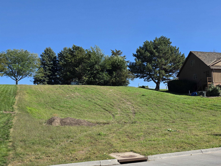 2803 Country Club Lane Kearney, Nebraska 68845, ,Land,For Sale,2803 Country Club Lane,20261424