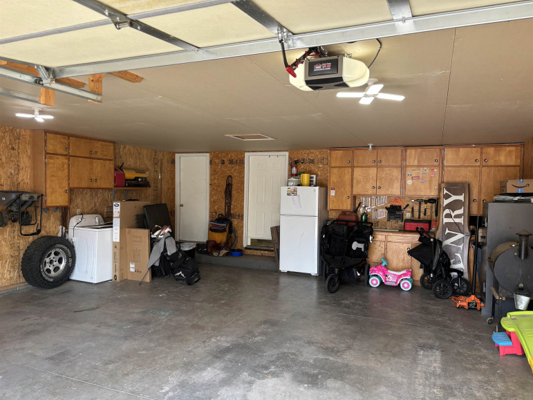 1216 D Avenue Gothenburg, Nebraska 69138, 2 Bedroom Bedrooms, ,1 BathroomBathrooms,Residential,For Sale,1216 D Avenue,20261135