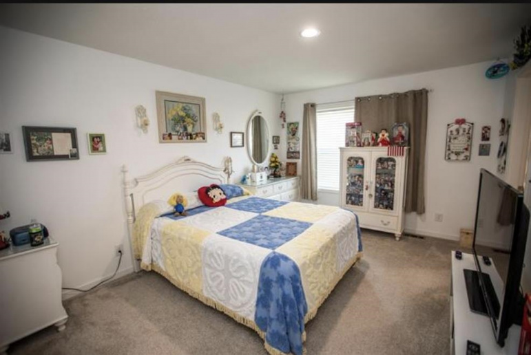716 W H Street Hastings, Nebraska 68901, 2 Bedroom Bedrooms, ,2 BathroomBathrooms,Residential,For Sale,716 W H Street,20261421