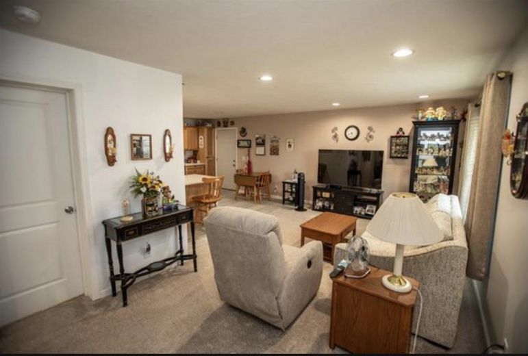 716 W H Street Hastings, Nebraska 68901, 2 Bedroom Bedrooms, ,2 BathroomBathrooms,Residential,For Sale,716 W H Street,20261421
