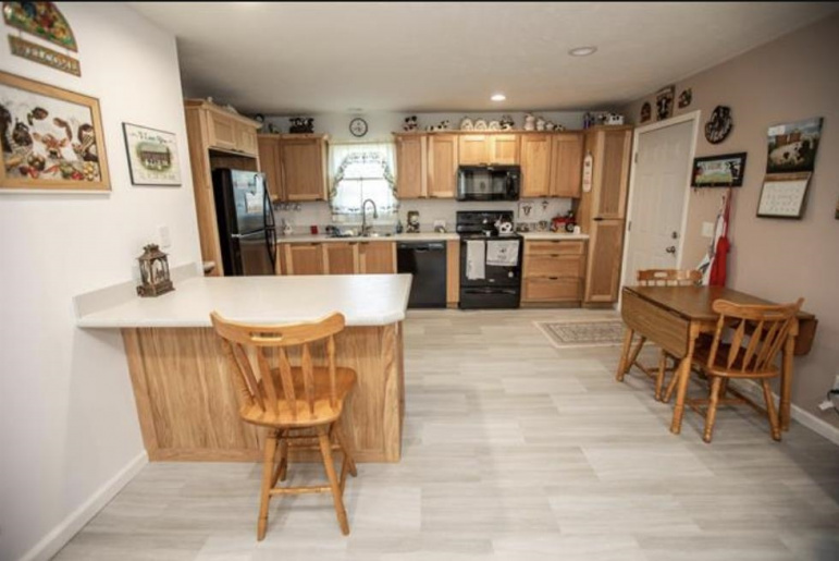 716 W H Street Hastings, Nebraska 68901, 2 Bedroom Bedrooms, ,2 BathroomBathrooms,Residential,For Sale,716 W H Street,20261421