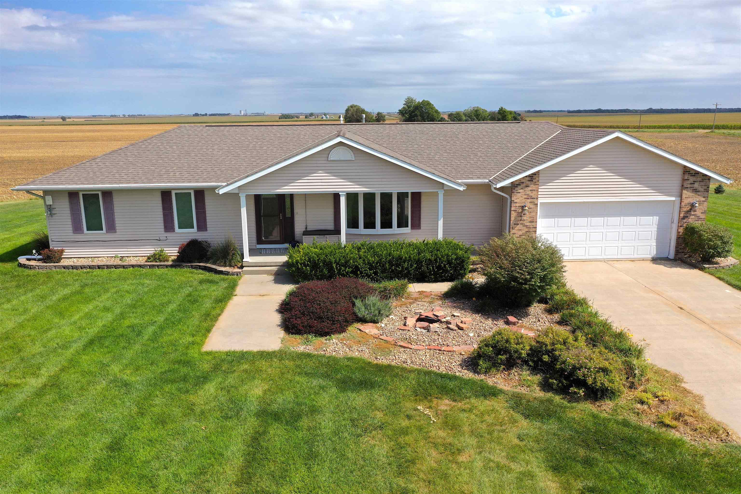 4310 N Prosser Avenue Juniata, Nebraska 68955, 4 Bedroom Bedrooms, ,4 BathroomBathrooms,Residential,For Sale,4310 N Prosser Avenue,20261422