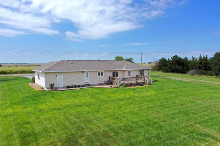 4310 N Prosser Avenue Juniata, Nebraska 68955, 4 Bedroom Bedrooms, ,4 BathroomBathrooms,Residential,For Sale,4310 N Prosser Avenue,20261422