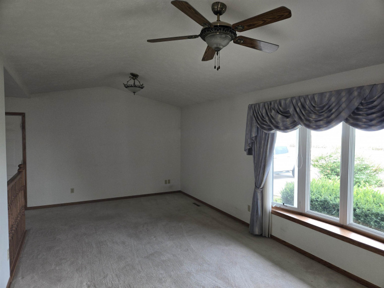 4310 N Prosser Avenue Juniata, Nebraska 68955, 4 Bedroom Bedrooms, ,4 BathroomBathrooms,Residential,For Sale,4310 N Prosser Avenue,20261422
