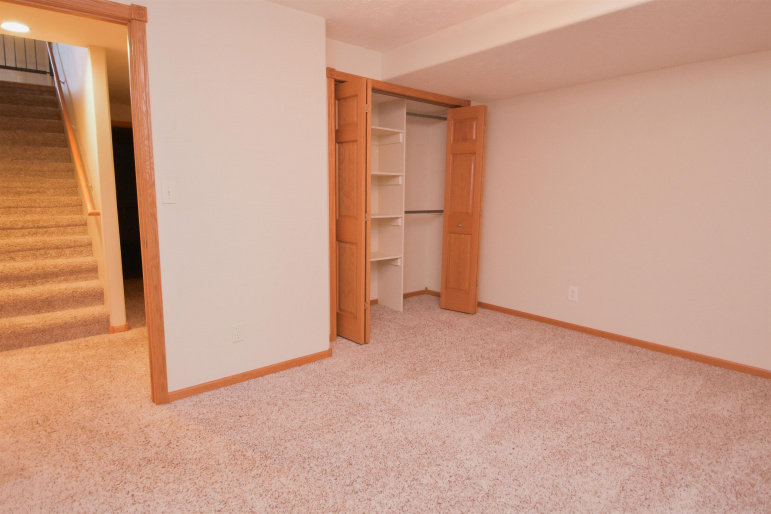 1104 E 56th Street #21 Kearney, Nebraska 68847, 4 Bedroom Bedrooms, ,3 BathroomBathrooms,Residential,For Sale,1104 E 56th Street #21,20261431