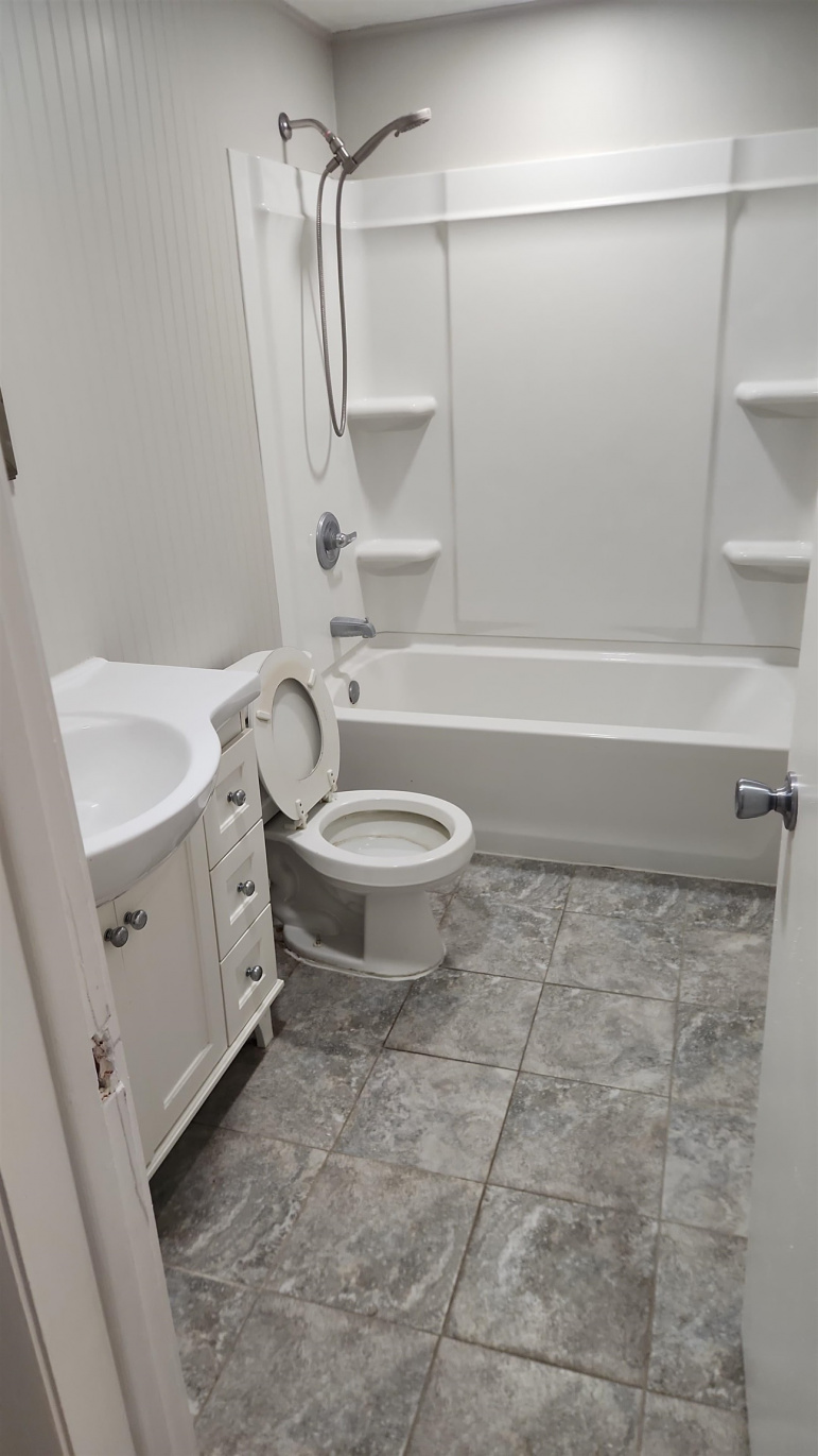 1327 N Cedar Ave Hastings, Nebraska 68901, 2 Bedroom Bedrooms, ,1 BathroomBathrooms,Residential,For Sale,1327 N Cedar Ave,20261429