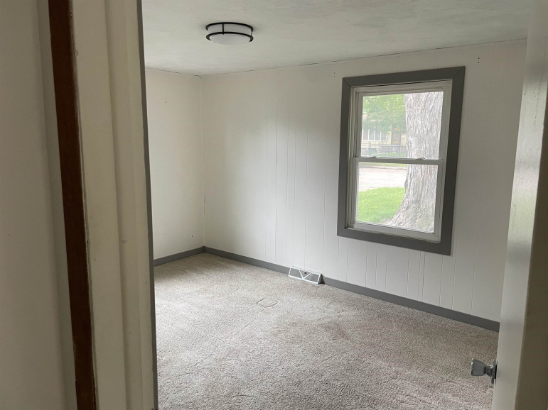1327 N Cedar Ave Hastings, Nebraska 68901, 2 Bedroom Bedrooms, ,1 BathroomBathrooms,Residential,For Sale,1327 N Cedar Ave,20261429