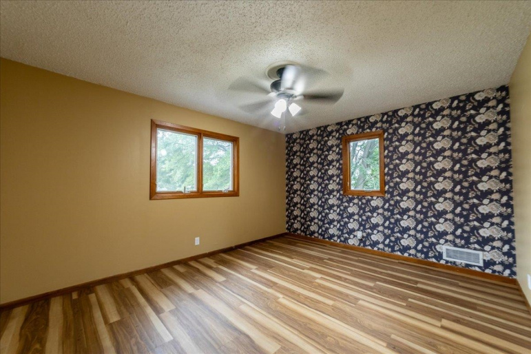 510 N Juniata Avenue Juniata, Nebraska 68955, 4 Bedroom Bedrooms, ,3 BathroomBathrooms,Residential,For Sale,510 N Juniata Avenue,20261434