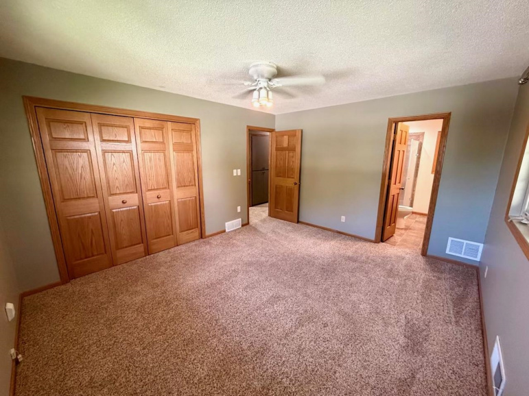 1103 W 31st Street Kearney, Nebraska 68845-3368, 4 Bedroom Bedrooms, ,3 BathroomBathrooms,Residential,For Sale,1103 W 31st Street,20261447