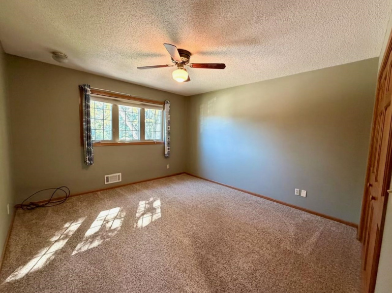 1103 W 31st Street Kearney, Nebraska 68845-3368, 4 Bedroom Bedrooms, ,3 BathroomBathrooms,Residential,For Sale,1103 W 31st Street,20261447