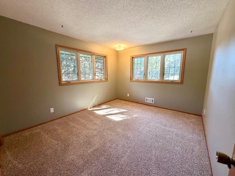1103 W 31st Street Kearney, Nebraska 68845-3368, 4 Bedroom Bedrooms, ,3 BathroomBathrooms,Residential,For Sale,1103 W 31st Street,20261447