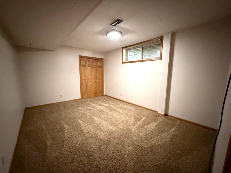 1103 W 31st Street Kearney, Nebraska 68845-3368, 4 Bedroom Bedrooms, ,3 BathroomBathrooms,Residential,For Sale,1103 W 31st Street,20261447