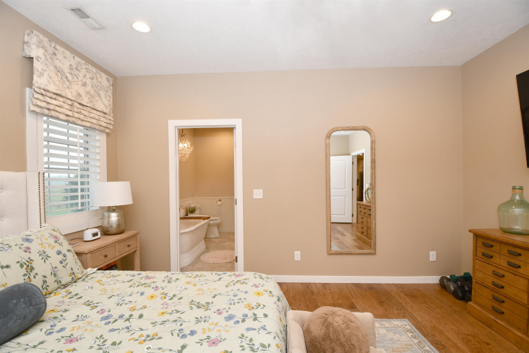 53165 39th Road Shelton, Nebraska 68876, 4 Bedroom Bedrooms, ,3 BathroomBathrooms,Residential,For Sale,53165 39th Road,20261446