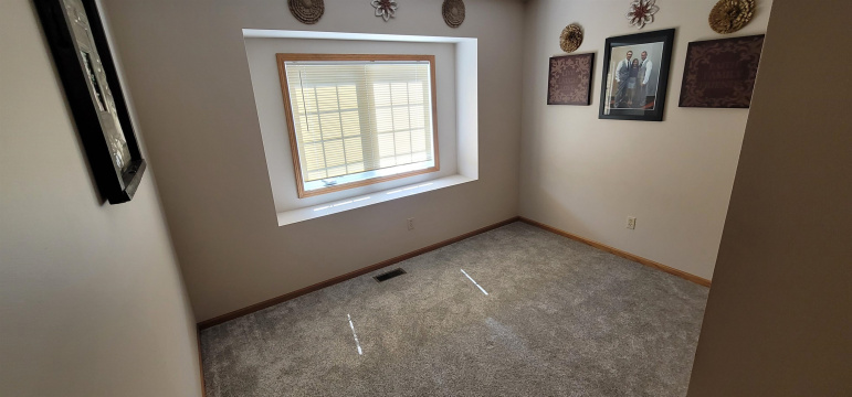 1418 10th Avenue Kearney, Nebraska 68845, 4 Bedroom Bedrooms, ,4 BathroomBathrooms,Residential,For Sale,1418 10th Avenue,20260888