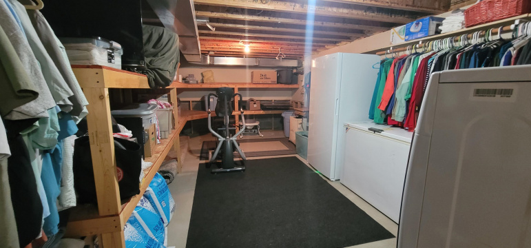 1418 10th Avenue Kearney, Nebraska 68845, 4 Bedroom Bedrooms, ,4 BathroomBathrooms,Residential,For Sale,1418 10th Avenue,20260888