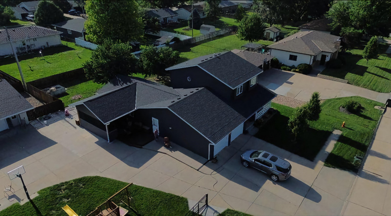 1418 10th Avenue Kearney, Nebraska 68845, 4 Bedroom Bedrooms, ,4 BathroomBathrooms,Residential,For Sale,1418 10th Avenue,20260888