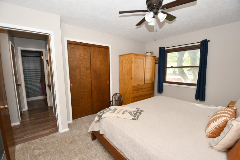 8 Maplewood Place Kearney, Nebraska 68847, 3 Bedroom Bedrooms, ,2 BathroomBathrooms,Residential,For Sale,8 Maplewood Place,20261449