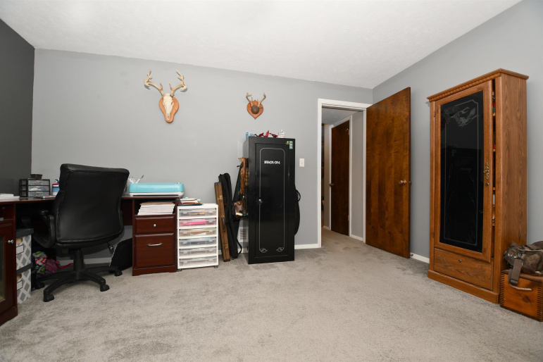 8 Maplewood Place Kearney, Nebraska 68847, 3 Bedroom Bedrooms, ,2 BathroomBathrooms,Residential,For Sale,8 Maplewood Place,20261449