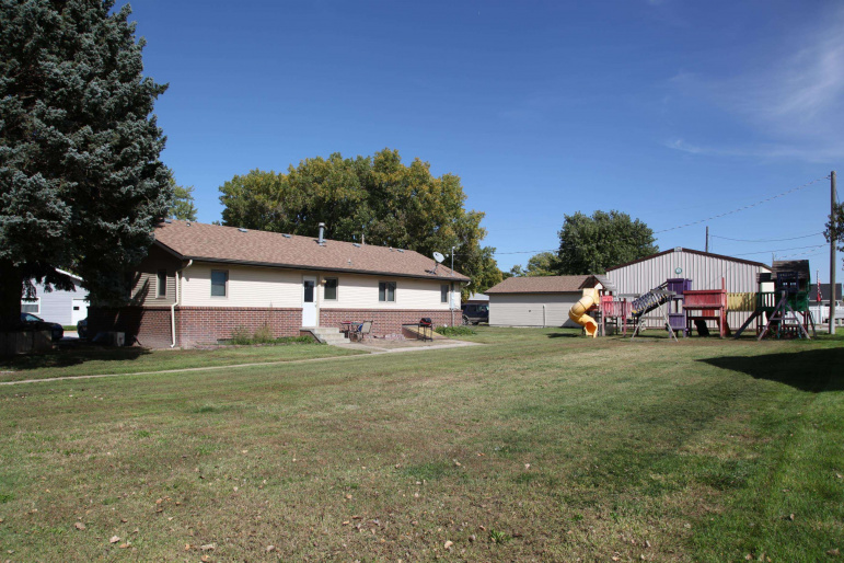 302 LEE ST. ELWOOD, Nebraska 68937-000, 3 Bedroom Bedrooms, ,3 BathroomBathrooms,Residential,For Sale,302 LEE ST.,20261458