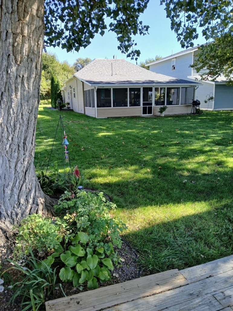 16 Northeast Cove Dr 9 Johnson Lake, Nebraska 68937-0000, 3 Bedroom Bedrooms, ,2 BathroomBathrooms,Residential,For Sale,16 Northeast Cove Dr 9,20261456