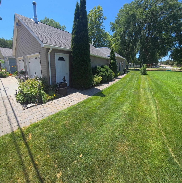 16 Northeast Cove Dr 9 Johnson Lake, Nebraska 68937-0000, 3 Bedroom Bedrooms, ,2 BathroomBathrooms,Residential,For Sale,16 Northeast Cove Dr 9,20261456