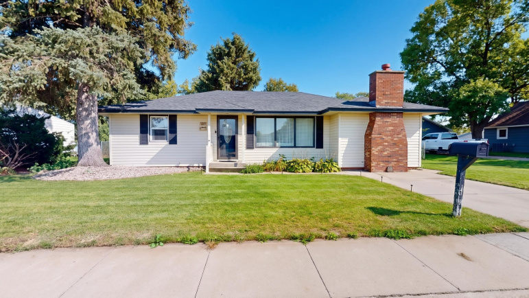 501 E 13th Street Cozad, Nebraska 69130, 2 Bedroom Bedrooms, ,2 BathroomBathrooms,Residential,For Sale,501 E 13th Street,20261463