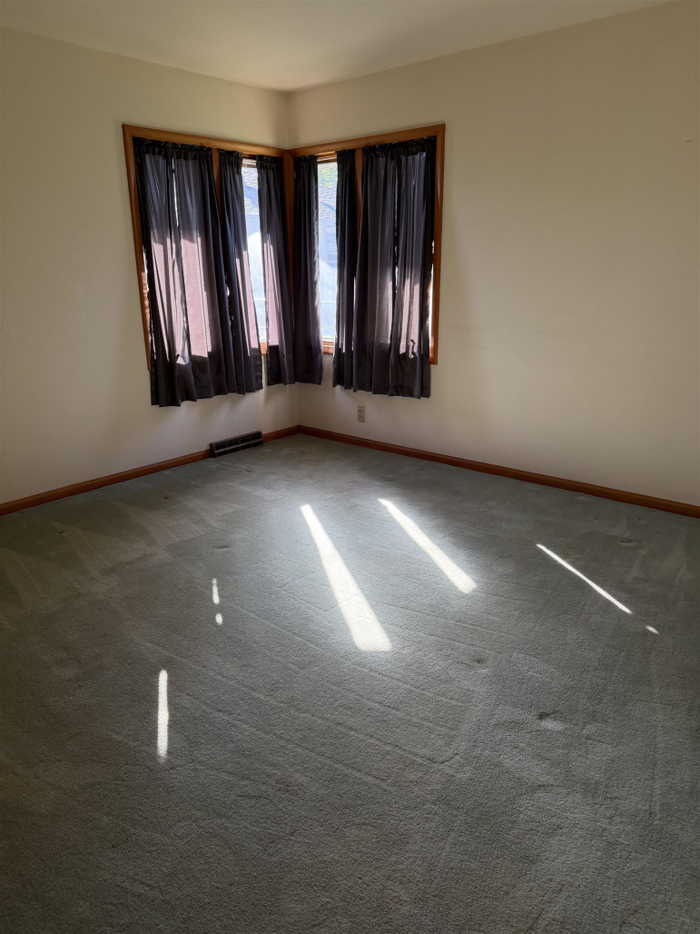 634 E Hawthorne Street Minden, Nebraska 68959, 2 Bedroom Bedrooms, ,1 BathroomBathrooms,Residential,For Sale,634 E Hawthorne Street,20261462