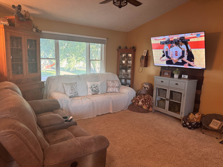 107 S Republican Avenue Juniata, Nebraska 68955, 3 Bedroom Bedrooms, ,2 BathroomBathrooms,Residential,For Sale,107 S Republican Avenue,20261468