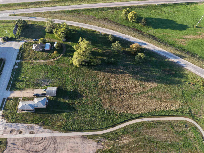 96 Central Avenue Kearney, Nebraska 68847, ,Commercial/industrial,For Sale,96 Central Avenue,20261477