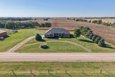 3260 S Reprisal Avenue Juniata, Nebraska 68955, 3 Bedroom Bedrooms, ,3 BathroomBathrooms,Residential,For Sale,3260 S Reprisal Avenue,20261491