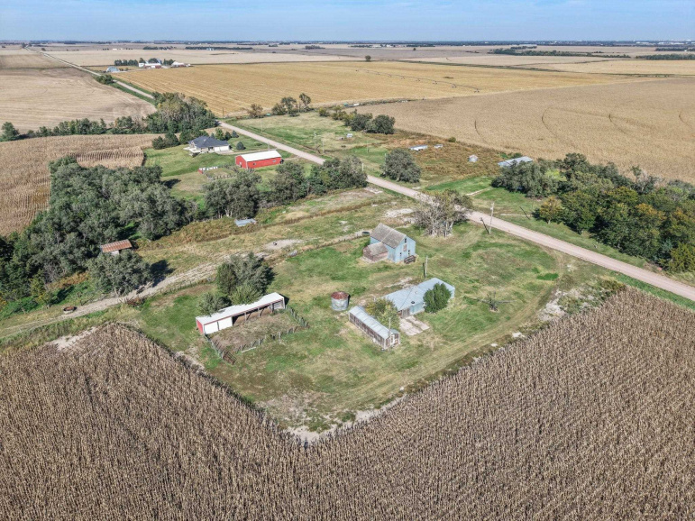 3260 S Reprisal Avenue Juniata, Nebraska 68955, 3 Bedroom Bedrooms, ,3 BathroomBathrooms,Residential,For Sale,3260 S Reprisal Avenue,20261491