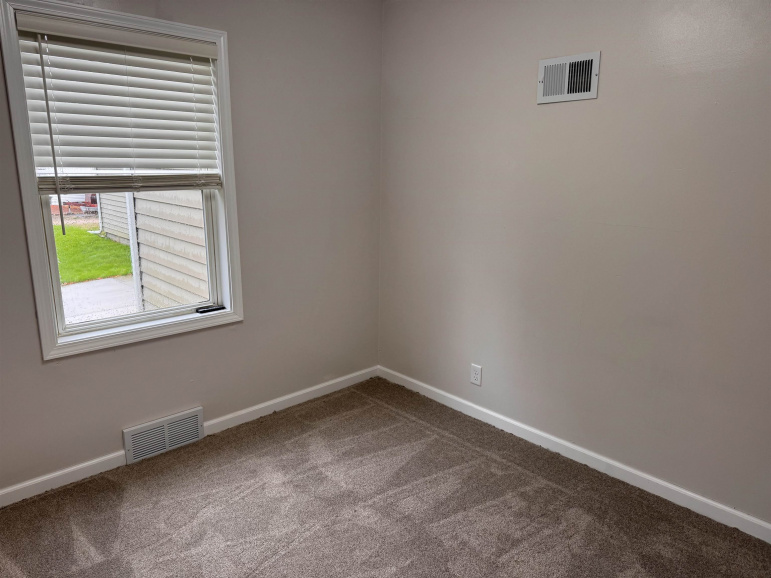 1934 W 7th Street Hastings, Nebraska 68901, 4 Bedroom Bedrooms, ,2 BathroomBathrooms,Residential,For Sale,1934 W 7th Street,20261499