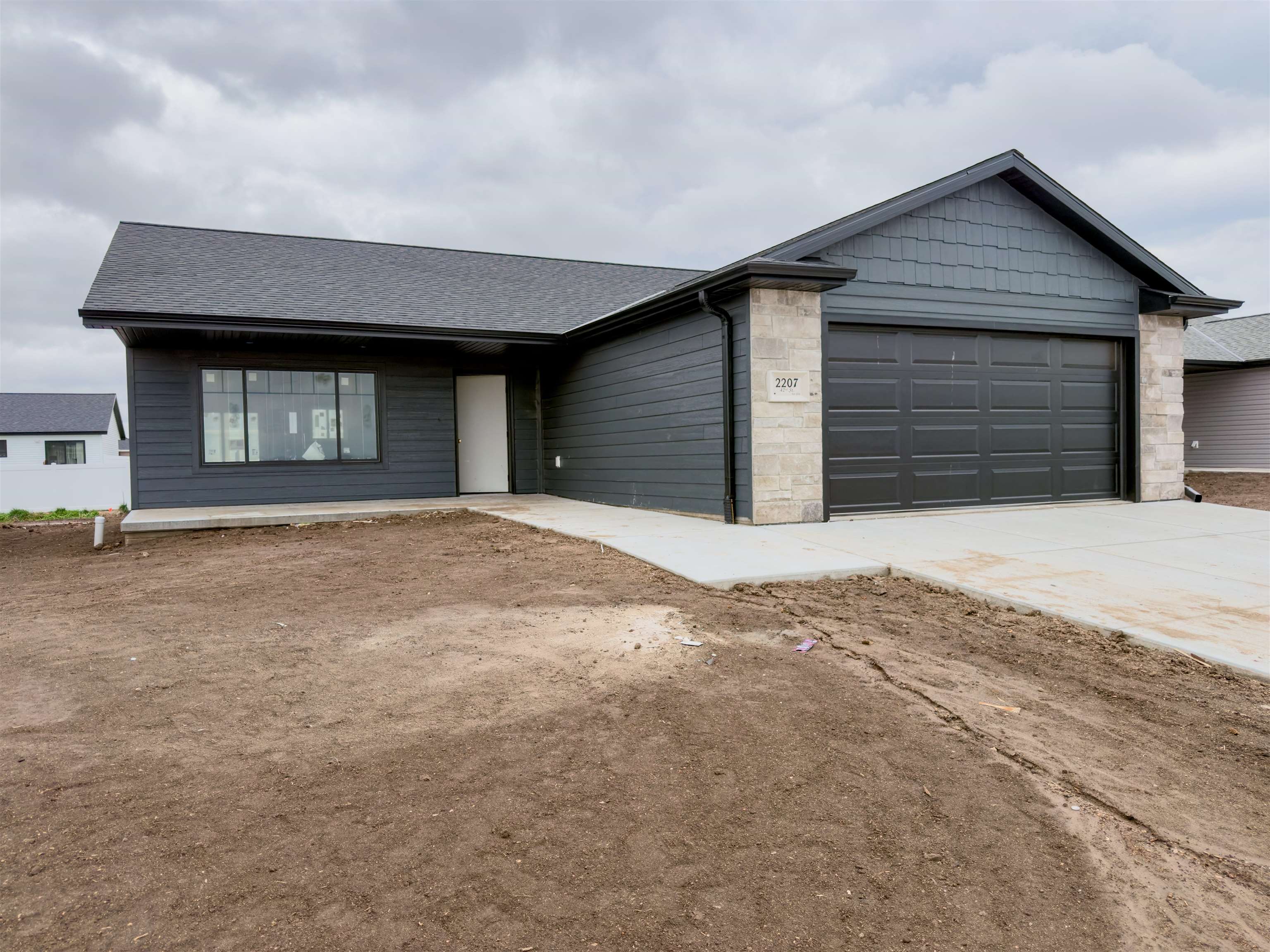 2207 E 42nd Street Kearney, Nebraska 68847, 5 Bedroom Bedrooms, ,3 BathroomBathrooms,Residential,For Sale,2207 E 42nd Street,20261495