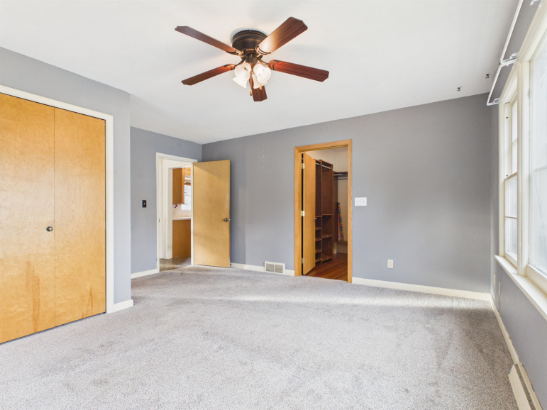 309 W 4th Minden, Nebraska 68959, 5 Bedroom Bedrooms, ,3 BathroomBathrooms,Residential,For Sale,309 W 4th,20261505