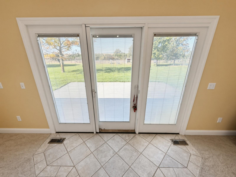 8184 S Buffalo Rd North Platte, Nebraska 69101, 5 Bedroom Bedrooms, ,4 BathroomBathrooms,Residential,For Sale,8184 S Buffalo Rd,20261506